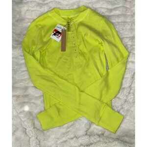 SKIMS COTTON RIB LONG SLEEVE CROP HENLEY XS Daffodil
